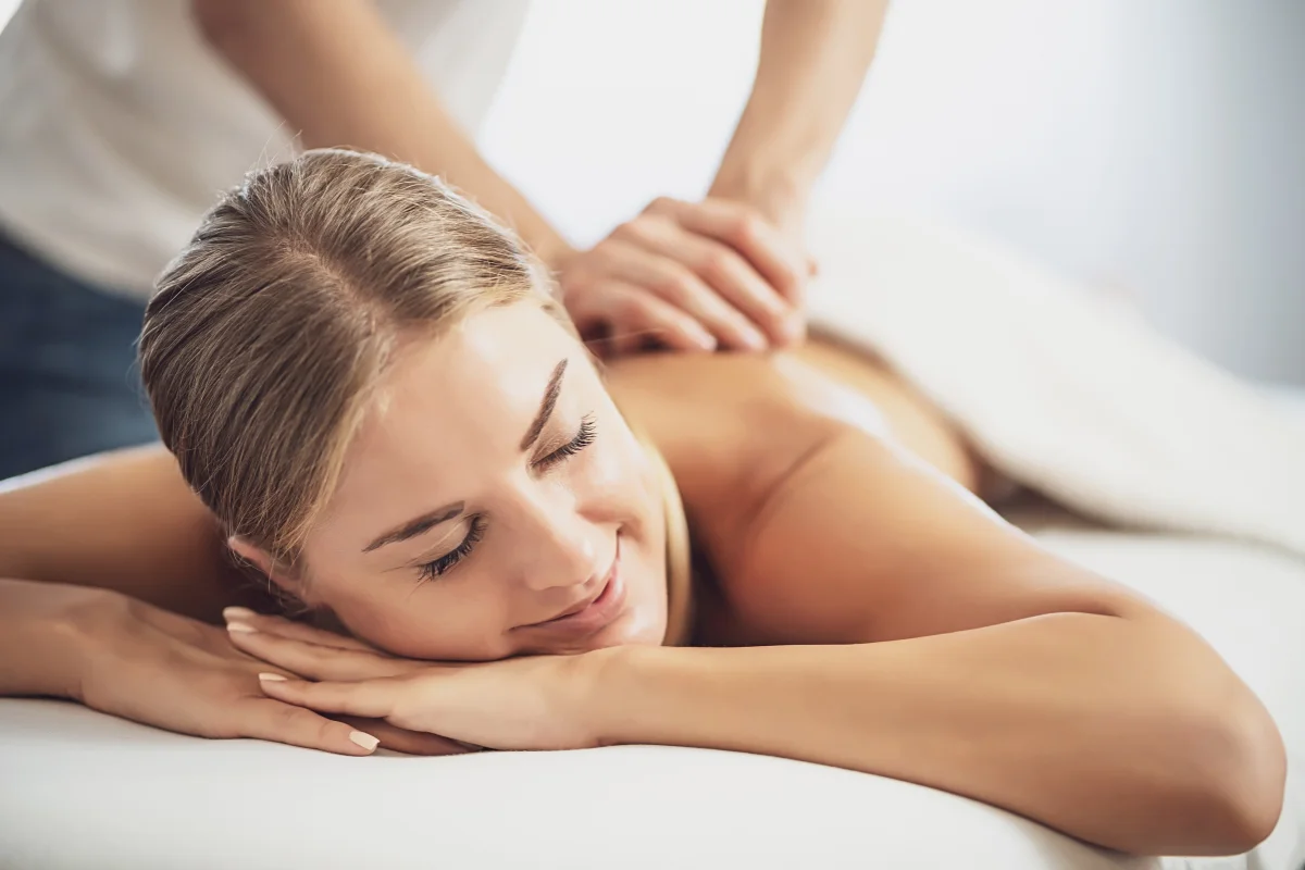 relaxáló svédmasszázs